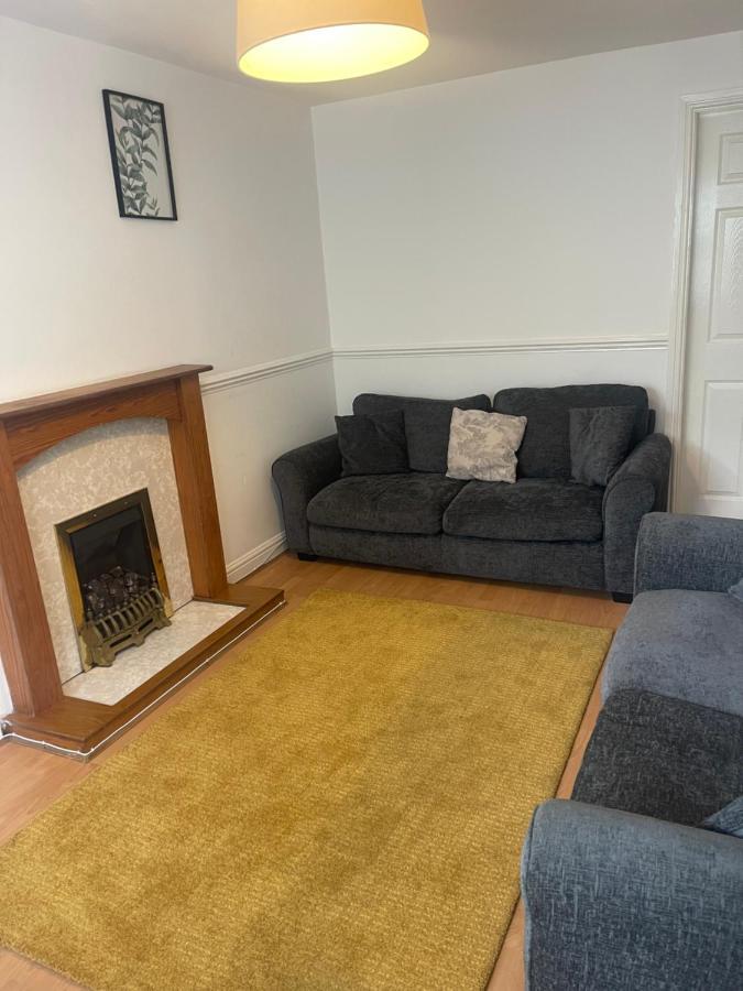 House Number 12 Sleeps Up To 4 With Smart Tvs In Every Room Wellington  Zewnętrze zdjęcie
